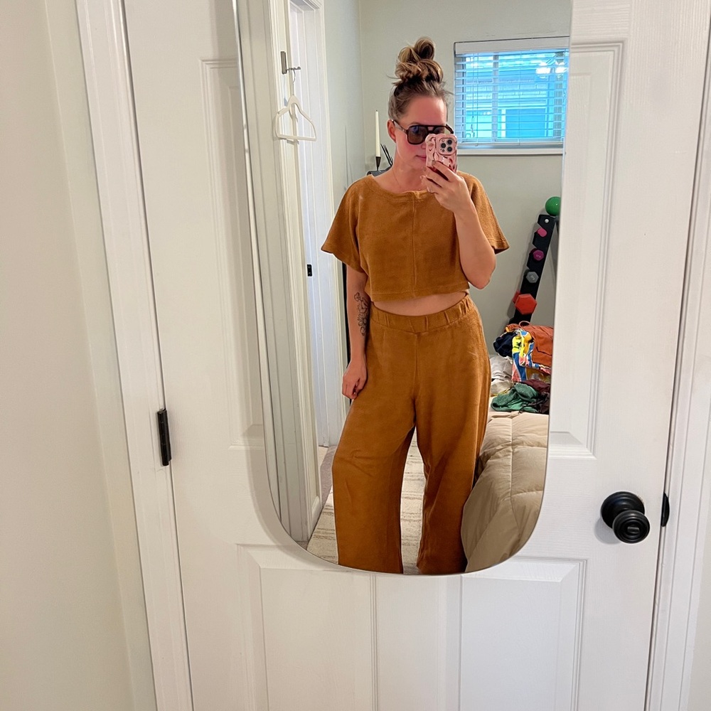 Rare and Discontinued Free People Terry Cloth Terracotta Wide Leg Matching Set
